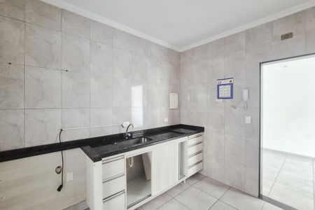 Apartamento para alugar com 68m², 2 quartos e sem vaga Apartamento para alugar com 68m², 2 quartos e sem vagaCozinha