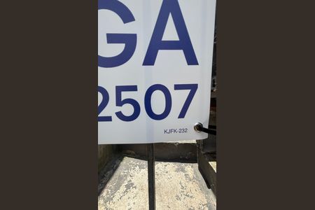 Casa para alugar com 55m², 2 quartos e sem vagaFachada