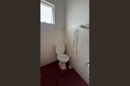 Casa para alugar com 55m², 2 quartos e sem vagaBanheiro