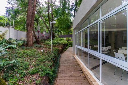 Apartamento para alugar com 108m², 2 quartos e 2 vagas