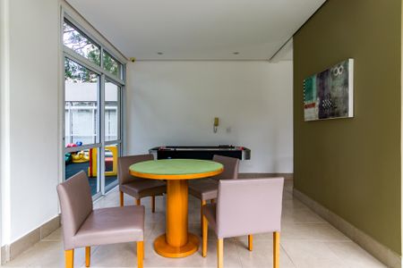 Apartamento para alugar com 108m², 2 quartos e 2 vagas