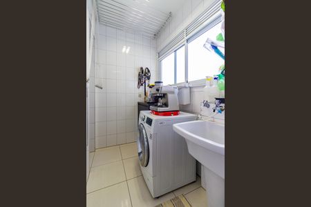 Apartamento para alugar com 108m², 2 quartos e 2 vagas