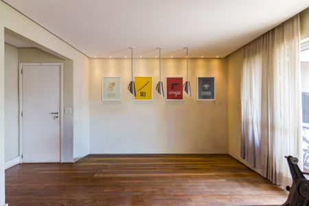 Apartamento para alugar com 108m², 2 quartos e 2 vagas