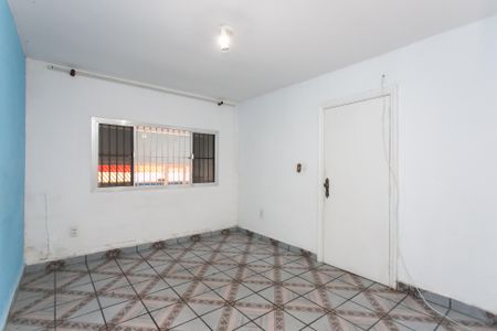 Sala de casa para alugar com 2 quartos, 120m² em Conjunto Residencial José Bonifácio, São Paulo