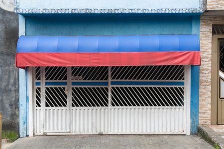 Casa para alugar com 120m², 2 quartos e 1 vaga Casa para alugar com 120m², 2 quartos e 1 vagaFachada