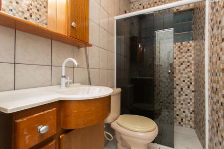 Casa para alugar com 120m², 2 quartos e 1 vaga Casa para alugar com 120m², 2 quartos e 1 vagaBanheiro