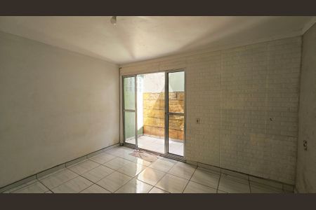 Casa à venda com 168m², 3 quartos e 1 vaga