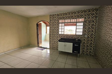 Casa à venda com 168m², 3 quartos e 1 vaga