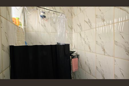 Casa à venda com 168m², 3 quartos e 1 vaga