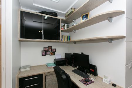 Apartamento à venda com 113m², 3 quartos e 2 vagasEscritório