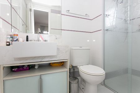Apartamento à venda com 113m², 3 quartos e 2 vagasBanheiro da Suíte 2