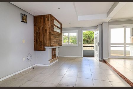 Sala de casa de condomínio para alugar com 3 quartos, 217m² em Jardim Isabel, Porto Alegre