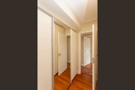 Apartamento à venda com 132m², 3 quartos e 2 vagasCloset da suíte