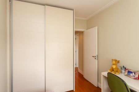 Apartamento à venda com 132m², 3 quartos e 2 vagasQuarto 3