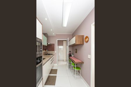 Apartamento à venda com 132m², 3 quartos e 2 vagasCozinha