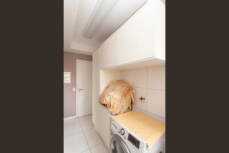 Apartamento à venda com 132m², 3 quartos e 2 vagasÁrea de Serviço