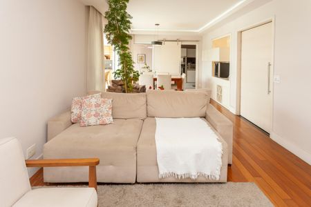 Apartamento à venda com 132m², 3 quartos e 2 vagasSala