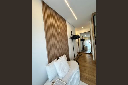 Apartamento à venda com 108m², 2 quartos e 1 vaga