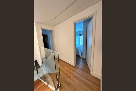 Apartamento à venda com 108m², 2 quartos e 1 vaga