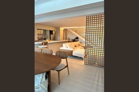 Apartamento à venda com 2 quartos, 108m² em Vila Mariana, São Paulo