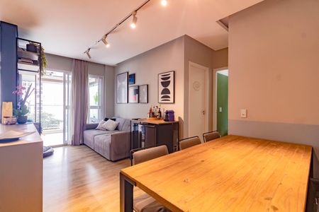 Apartamento à venda com 2 quartos, 68m² em Jardim Prudência, São Paulo