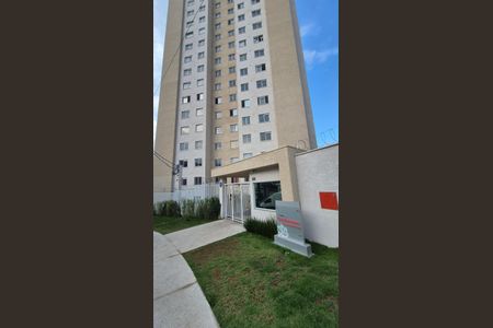 Apartamento para alugar com 2m², 2 quartos e sem vaga Apartamento para alugar com 2m², 2 quartos e sem vagaFachada