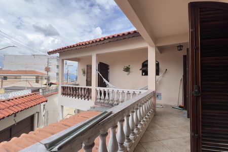 Varanda dos Quartos de casa para alugar com 4 quartos, 180m² em Vila das Palmeiras, Guarulhos