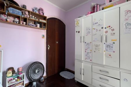 Casa à venda com 180m², 4 quartos e 2 vagasQuarto 2