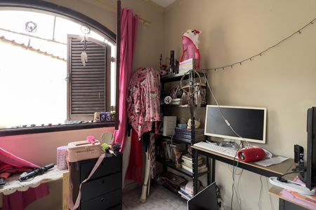 Casa à venda com 180m², 4 quartos e 2 vagasQuarto 3