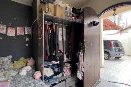 Casa à venda com 180m², 4 quartos e 2 vagasQuarto 3