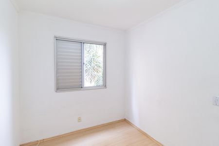 Quarto 2 de apartamento para alugar com 2 quartos, 44m² em Conceicao, Osasco