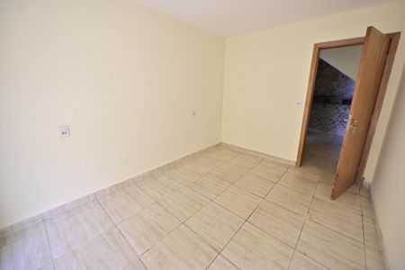 Casa para alugar com 2 quartos, 70m² em Setor Bueno, Goiânia