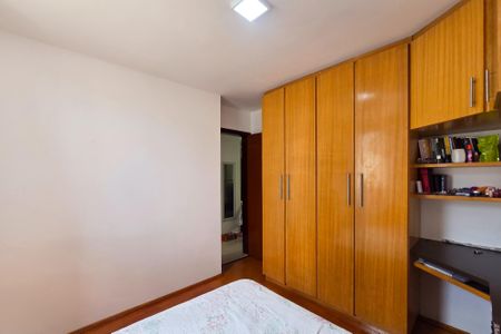 Apartamento à venda com 50m², 2 quartos e 1 vagaQuarto 2