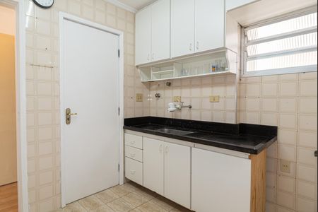 Apartamento para alugar com 80m², 2 quartos e 1 vaga Apartamento para alugar com 80m², 2 quartos e 1 vagaCozinha