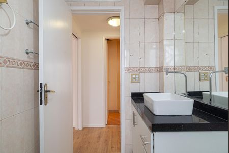 Apartamento para alugar com 80m², 2 quartos e 1 vaga Apartamento para alugar com 80m², 2 quartos e 1 vagaBanheiro