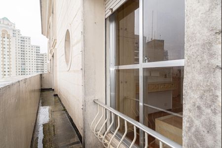 Apartamento para alugar com 80m², 2 quartos e 1 vaga Apartamento para alugar com 80m², 2 quartos e 1 vagaVaranda da Sala