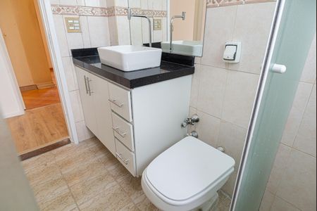Apartamento para alugar com 80m², 2 quartos e 1 vaga Apartamento para alugar com 80m², 2 quartos e 1 vagaBanheiro