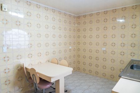 Casa à venda com 175m², 2 quartos e 1 vaga Casa à venda com 175m², 2 quartos e 1 vagaCozinha