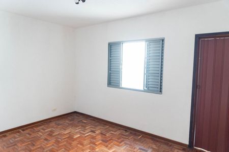 Casa à venda com 175m², 2 quartos e 1 vaga Casa à venda com 175m², 2 quartos e 1 vagaSuite