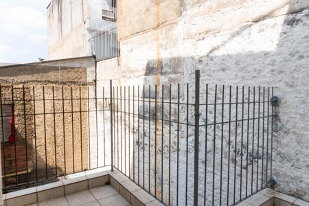 Casa à venda com 175m², 2 quartos e 1 vaga Casa à venda com 175m², 2 quartos e 1 vagaVaranda da Suite