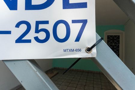 Casa à venda com 175m², 2 quartos e 1 vaga Casa à venda com 175m², 2 quartos e 1 vagaMTXM-656