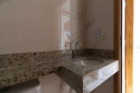 Apartamento à venda com 40m², 2 quartos e sem vagaBanheiro