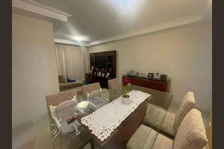 Sala de jantar de apartamento para alugar com 2 quartos, 32m² em Vila Floresta, Santo André