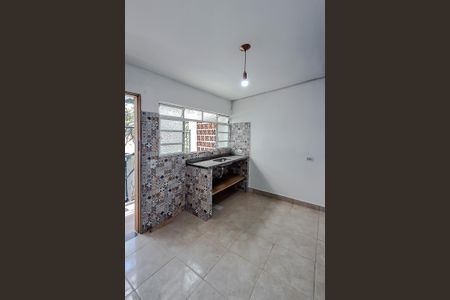 Casa para alugar com 38m², 1 quarto e sem vaga Casa para alugar com 38m², 1 quarto e sem vagaCozinha