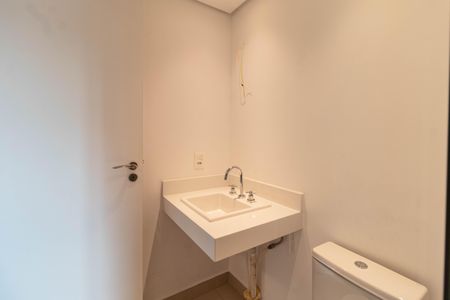 Apartamento à venda com 130m², 3 quartos e 3 vagasBanheiro da Suíte 1