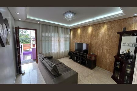 Casa à venda com 3 quartos, 160m² em Vila Metalúrgica, Santo André