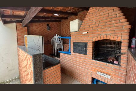 Casa à venda com 3 quartos, 160m² em Vila Metalúrgica, Santo André