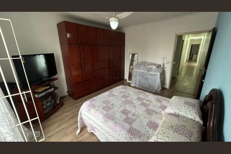 Casa à venda com 3 quartos, 160m² em Vila Metalúrgica, Santo André