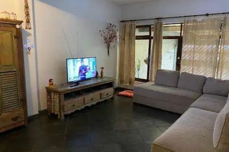 Casa à venda com 3 quartos, 181m² em Jardim Copacabana, São Bernardo do Campo