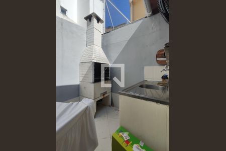 Casa à venda com 90m², 2 quartos e 1 vagaÁrea externa